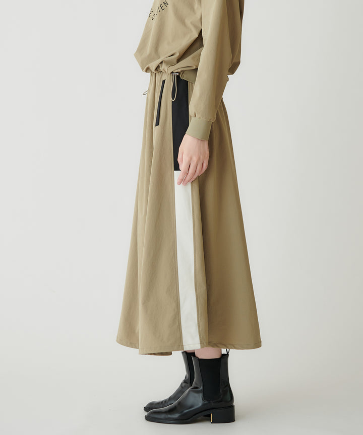タフタ裏毛サイドラインバルーンスカート