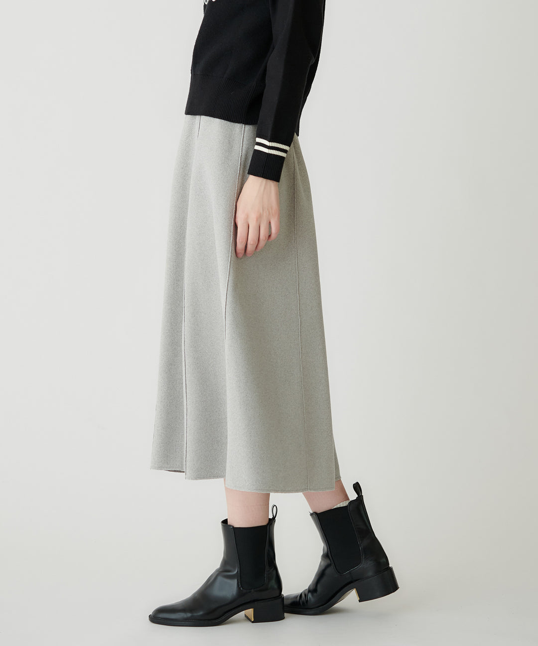 メルトンフレアスカート