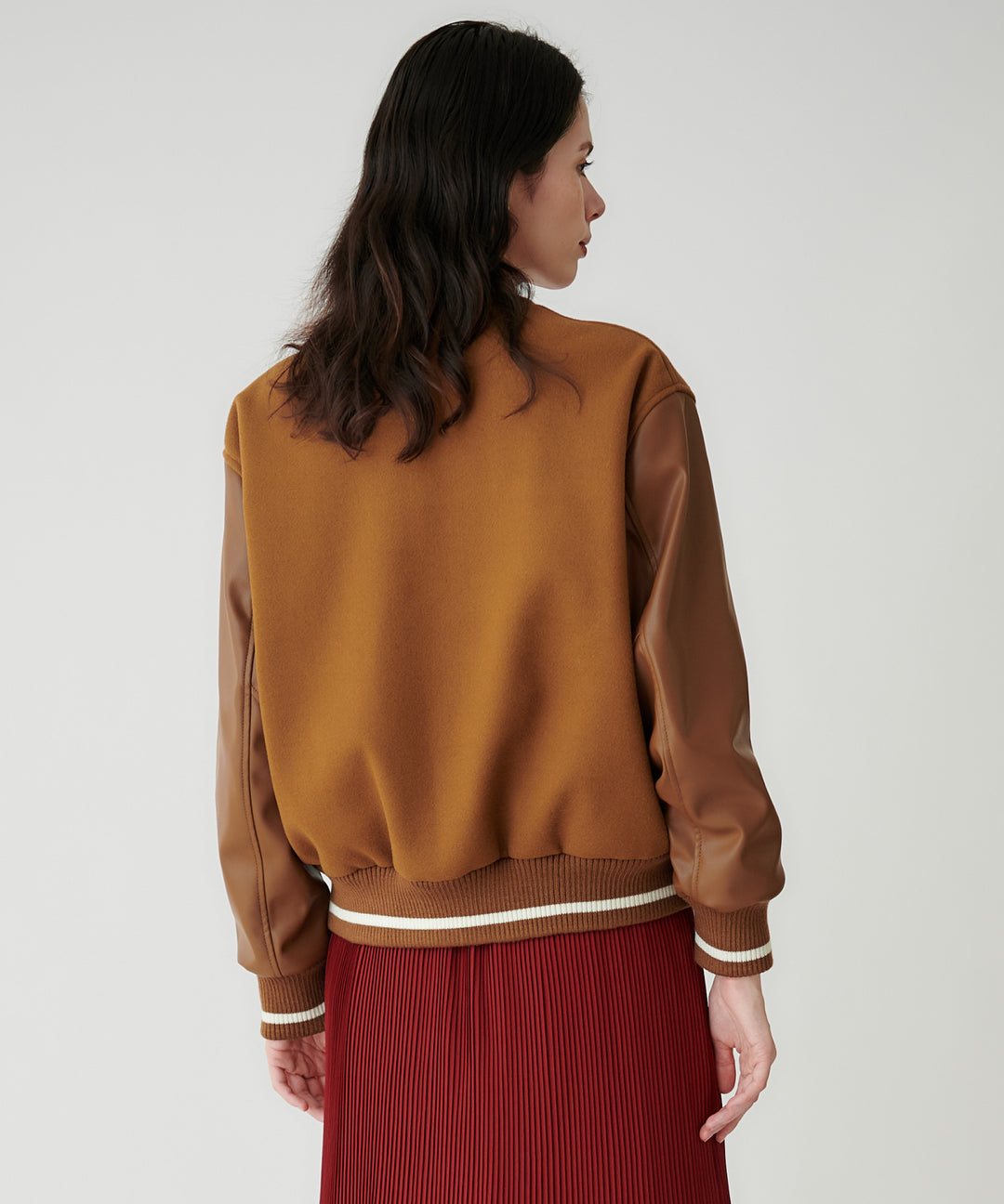 ドッキングスタジャン