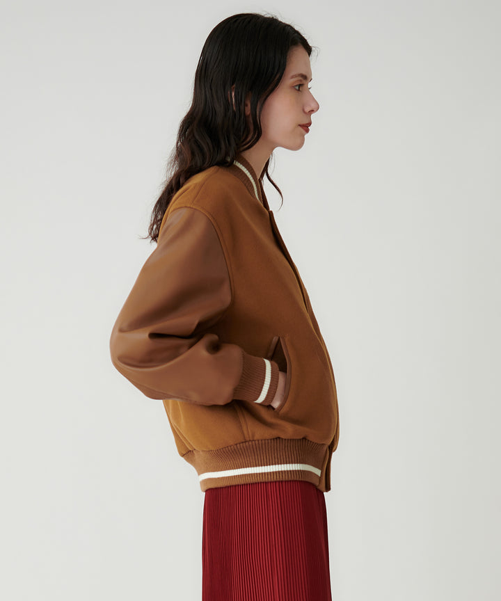 ドッキングスタジャン