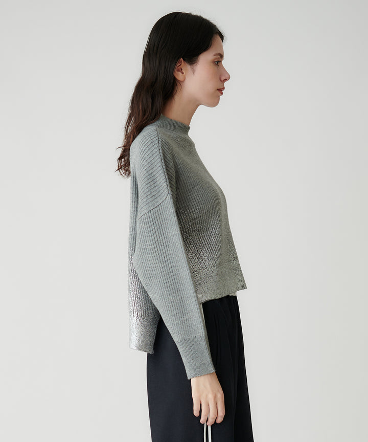 シルバー箔グラデーションリブニット