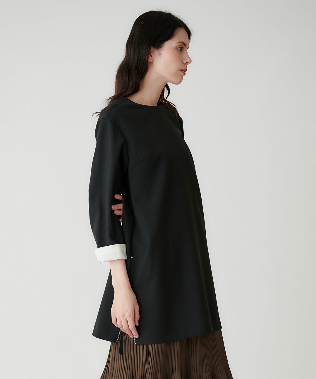 梳毛調シック&シンロングブラウス