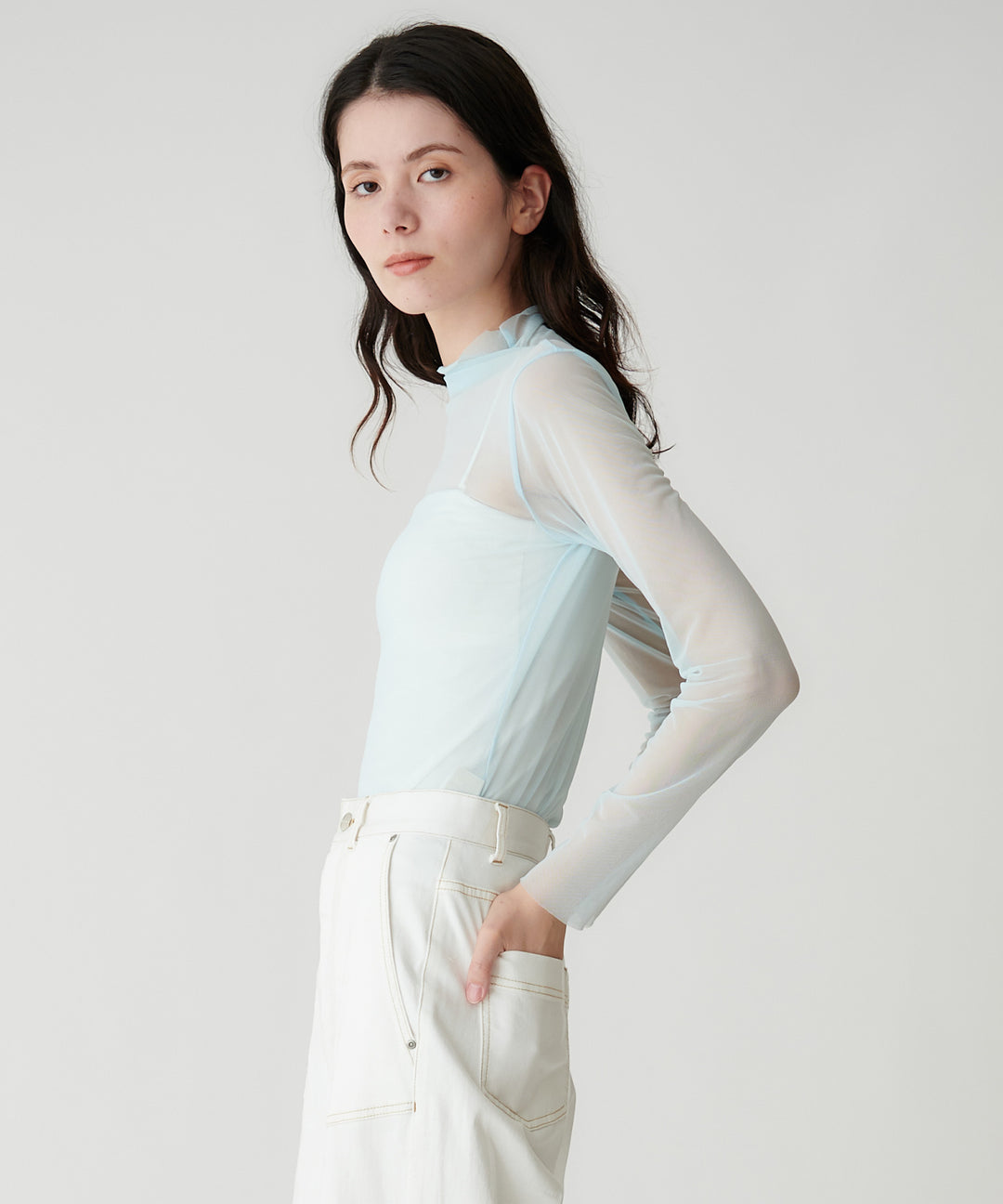 ロゴ入りチュールトップス