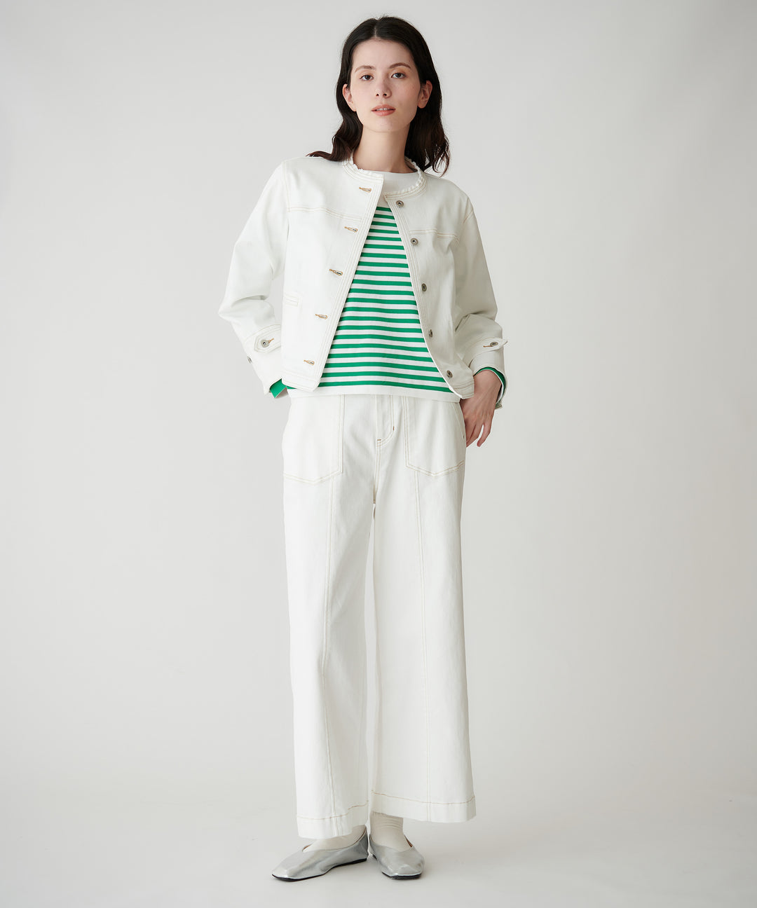 ノーカラーデニムジャケット