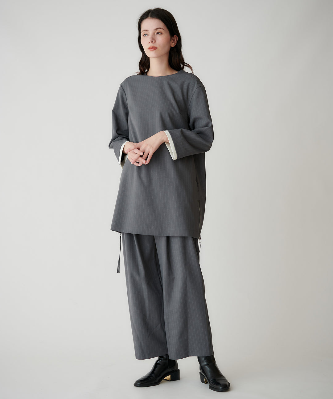 梳毛調シック&シンワイドテーパードパンツ