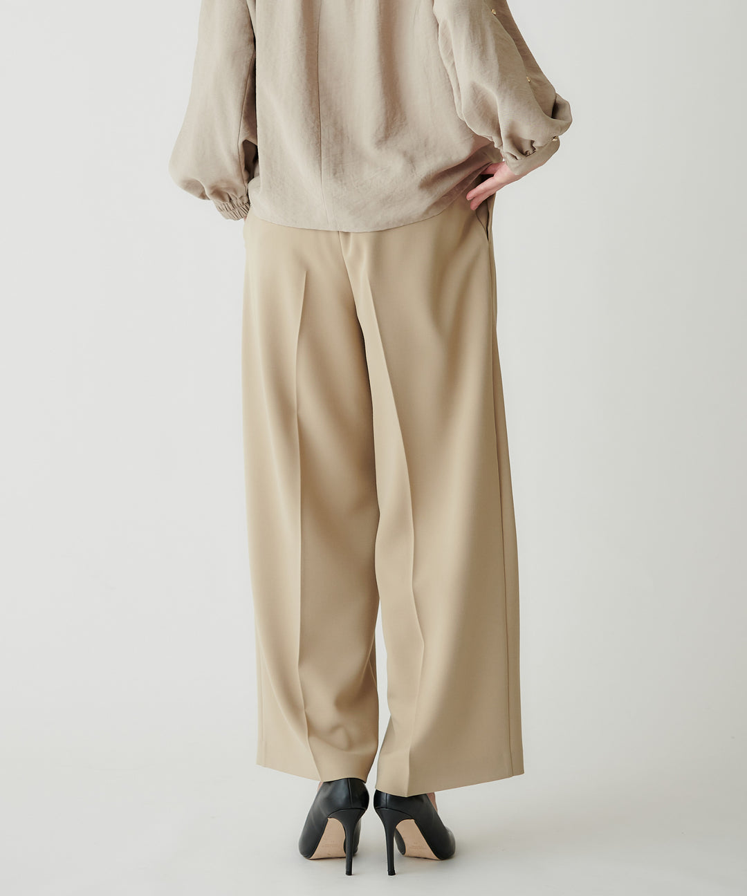 ウエストデザインワイドパンツ