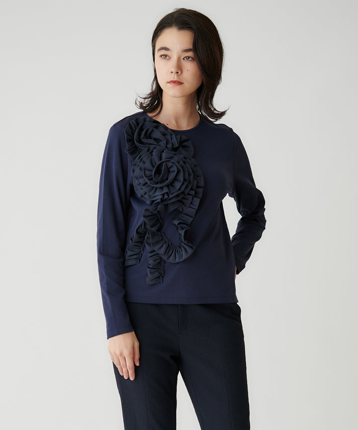 3Dフラワーモチーフプルオーバー