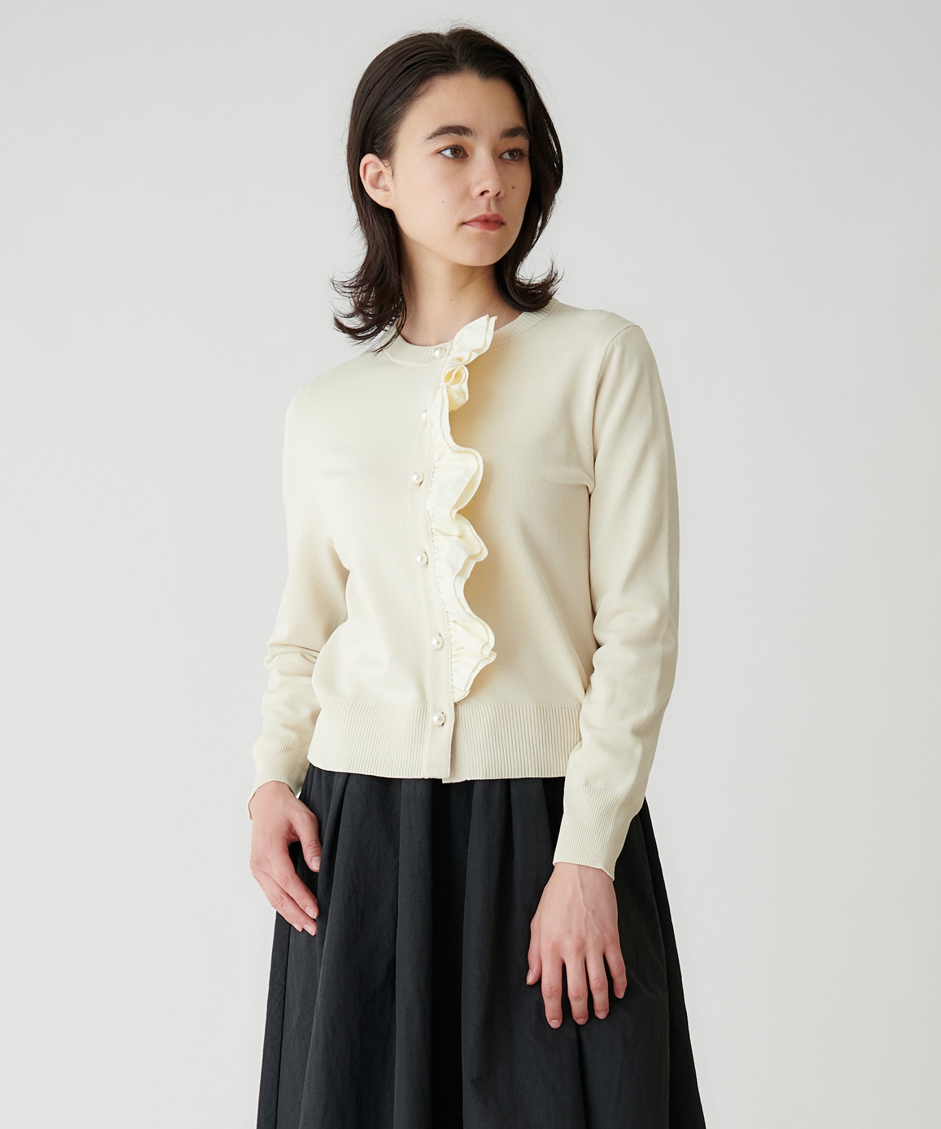 【美品】 ISSEI MIYAKE 多段フリル長袖デザインカーディガン 変形 2 美品】 ISSEI MIYAKE 多段フリル長袖デザインカーディガン 変形 2
