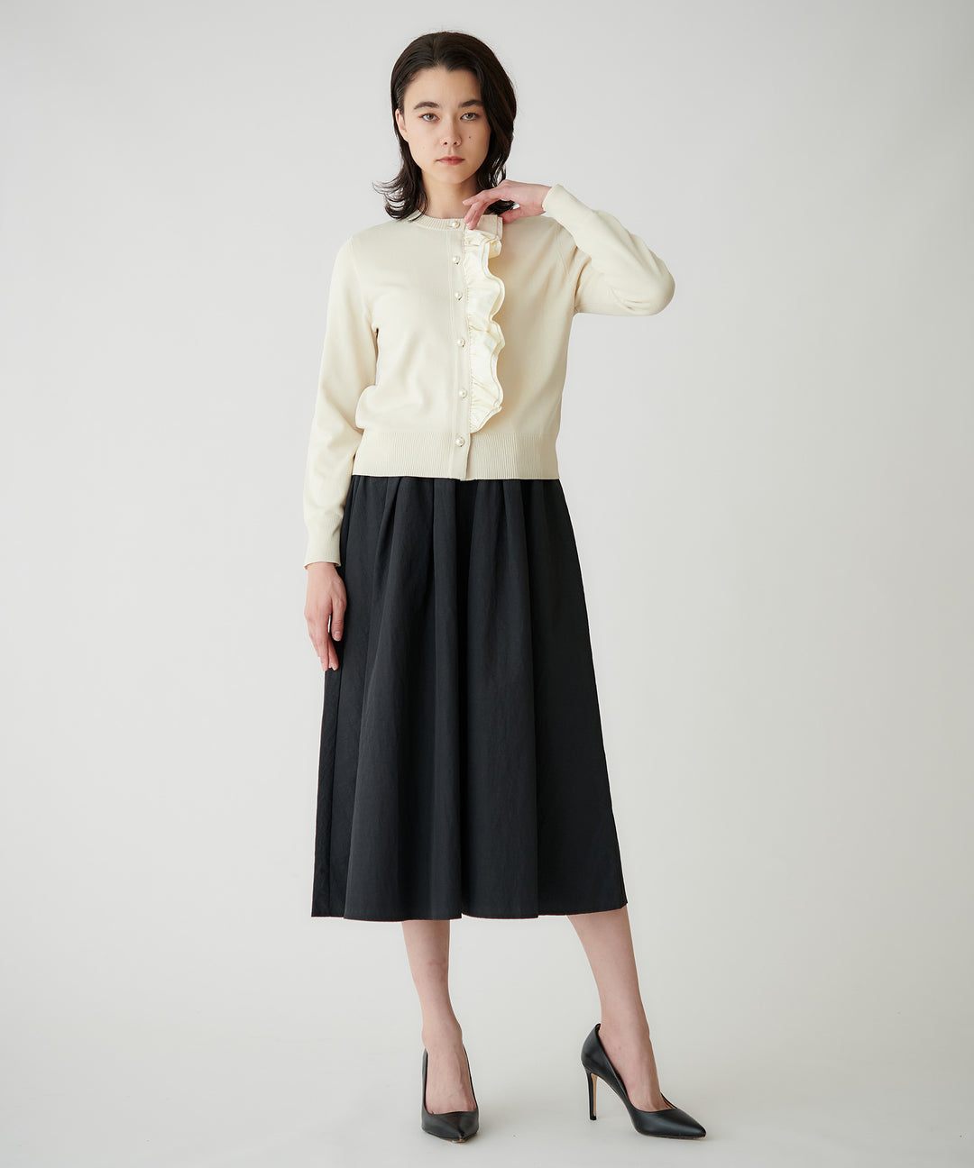 フリルデザインカーディガン