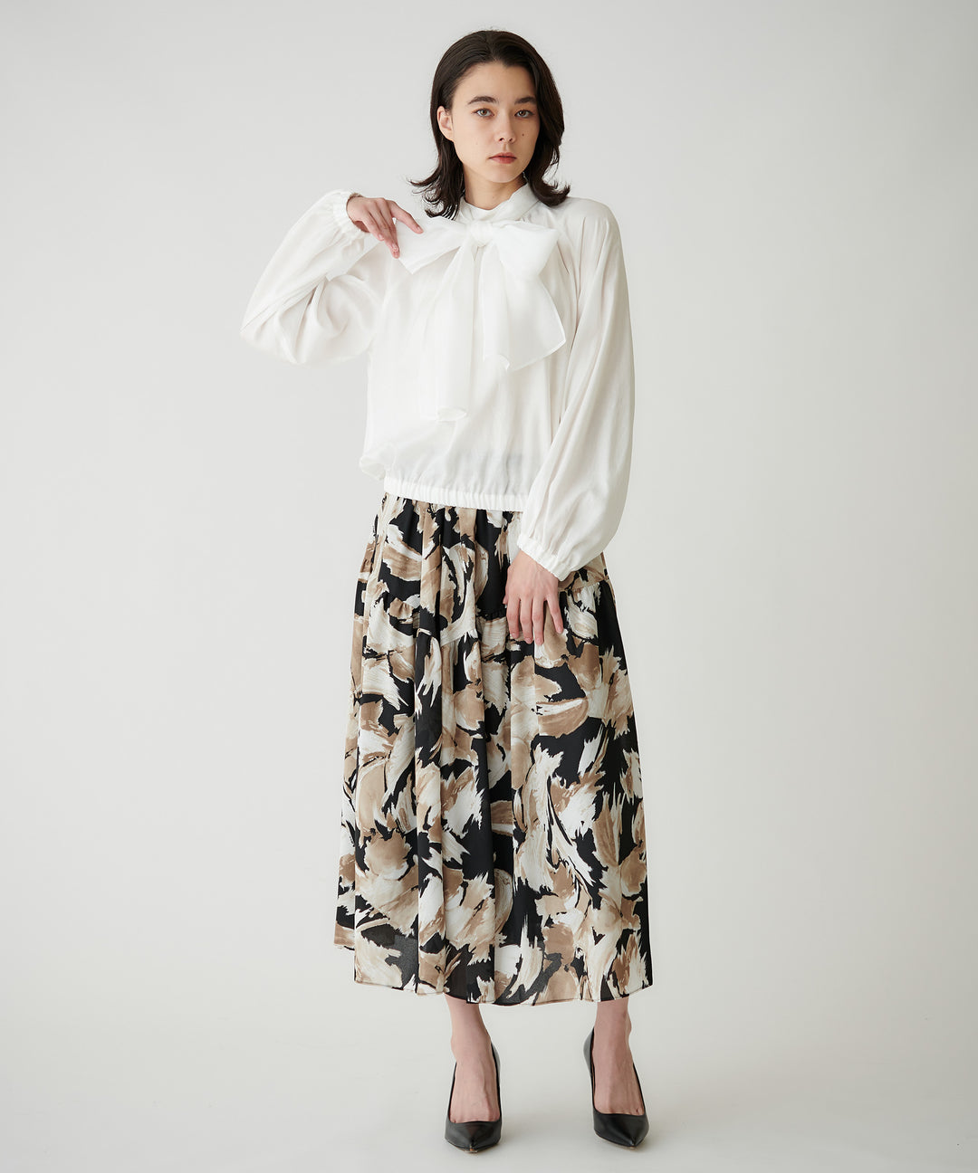 シアーリボンブラウス