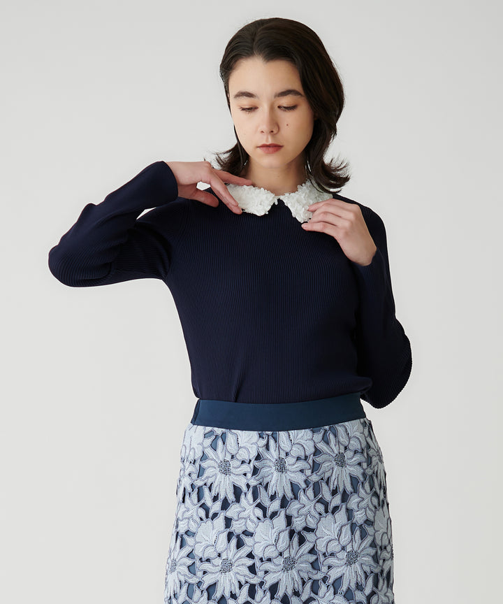 フラワーモチーフ衿付きリブニットプルオーバー