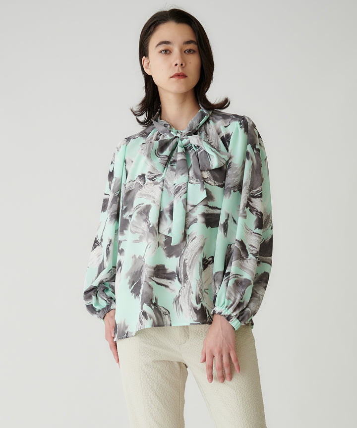 モデル H：172cm / 38 / ミントグリーン系