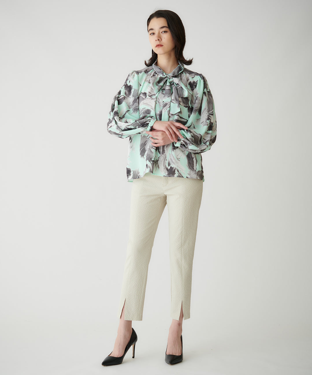 サッカーテーパードパンツ