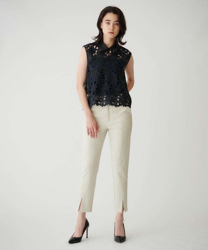 ケミカルレース衿つきノースリーブブラウス