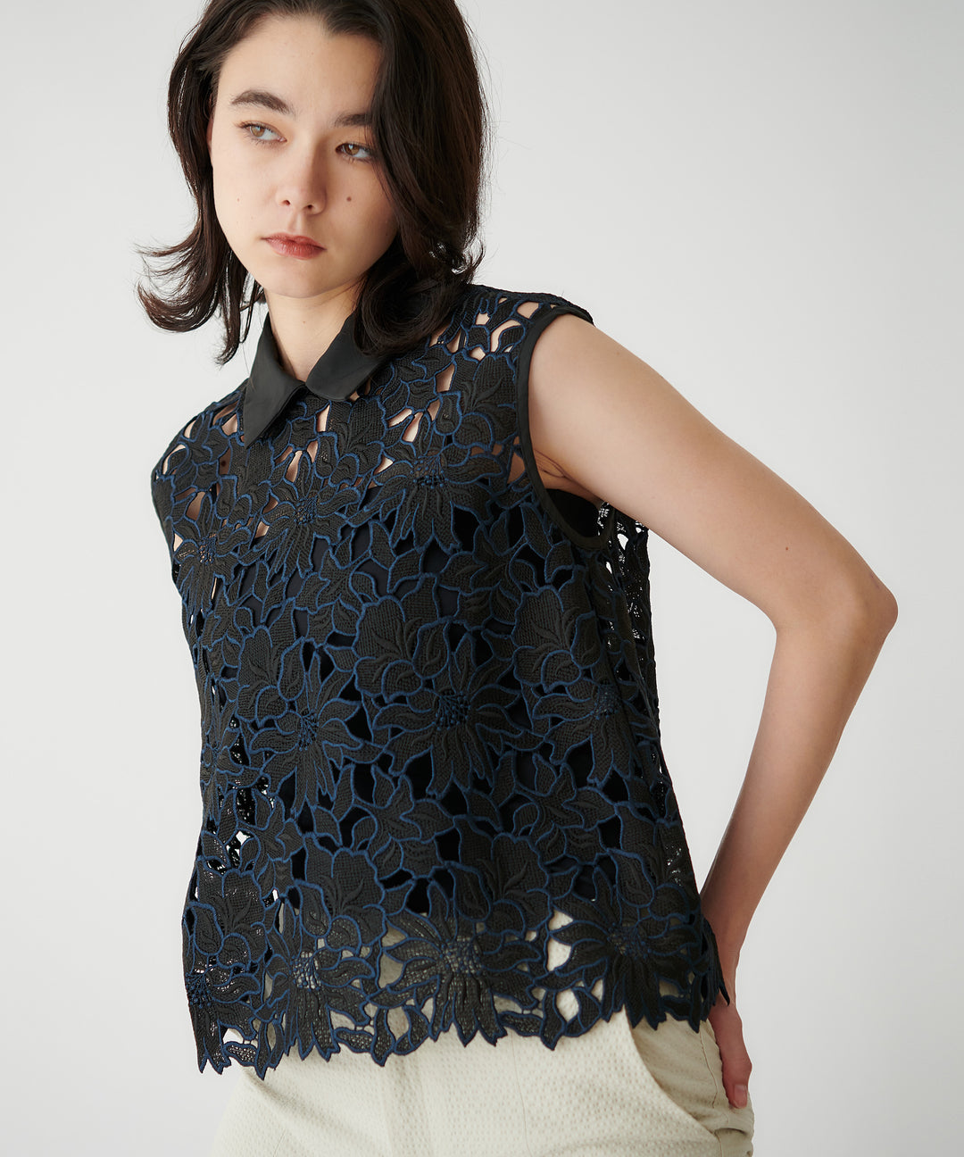 モデル H：172cm / 38 / ブラック×ブラック