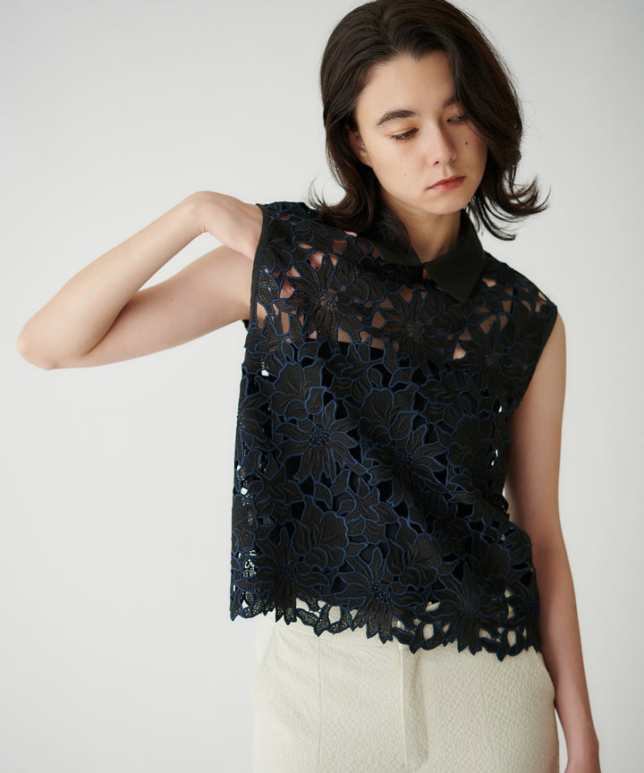 ケミカルレース衿つきノースリーブブラウス