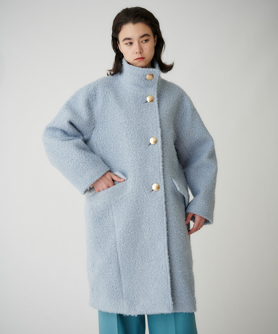 コクーンミドルコート