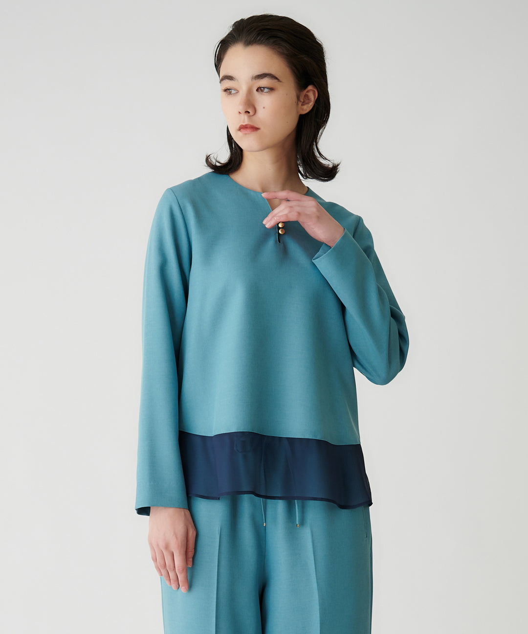 モデル H：172cm / ブルーグリーン