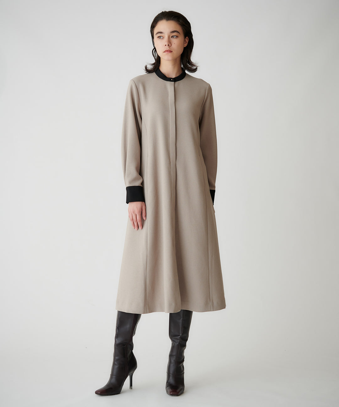 モデル H：172cm / 38 / モカ