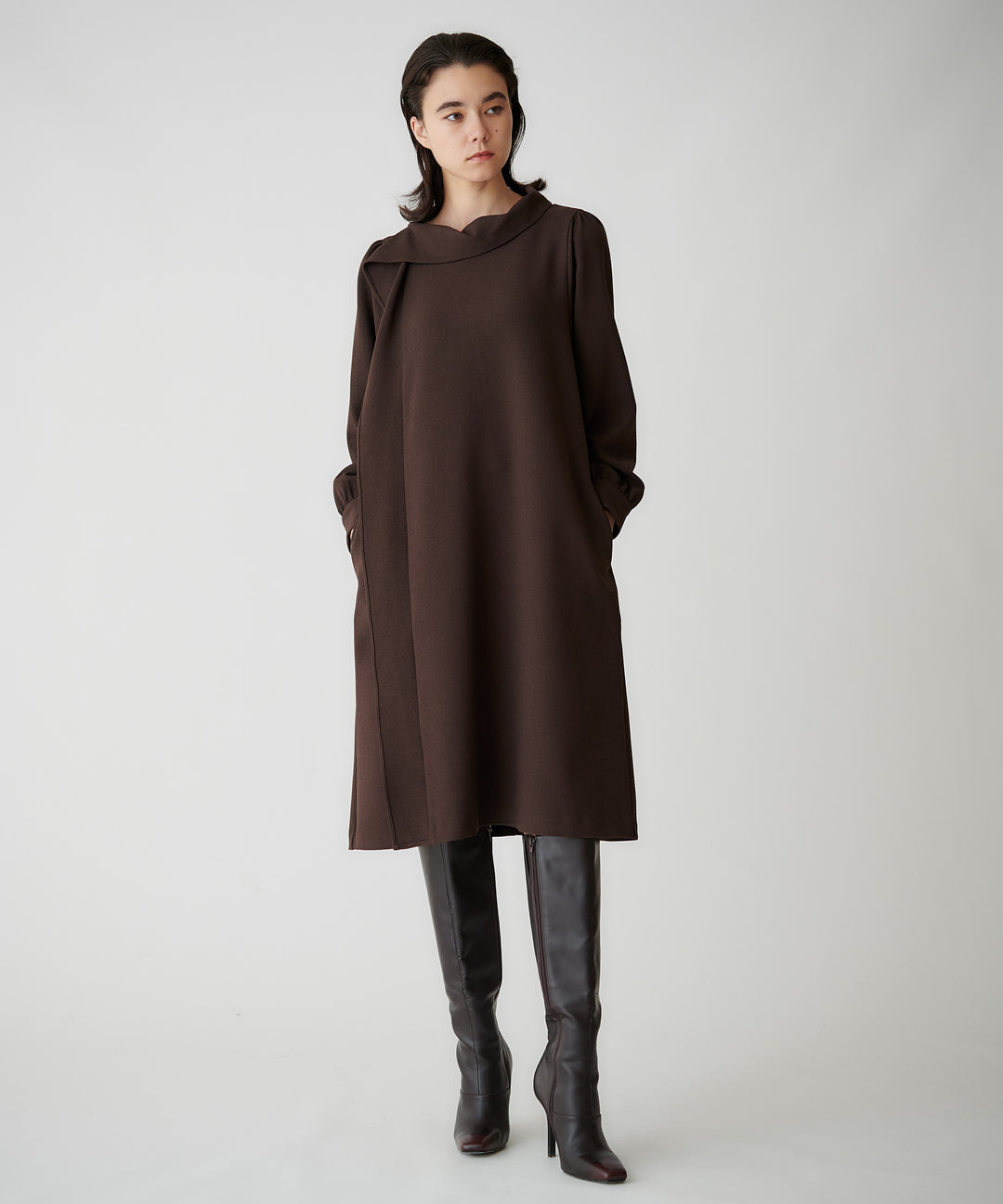 モデル H：172cm / 38 / ブラウン