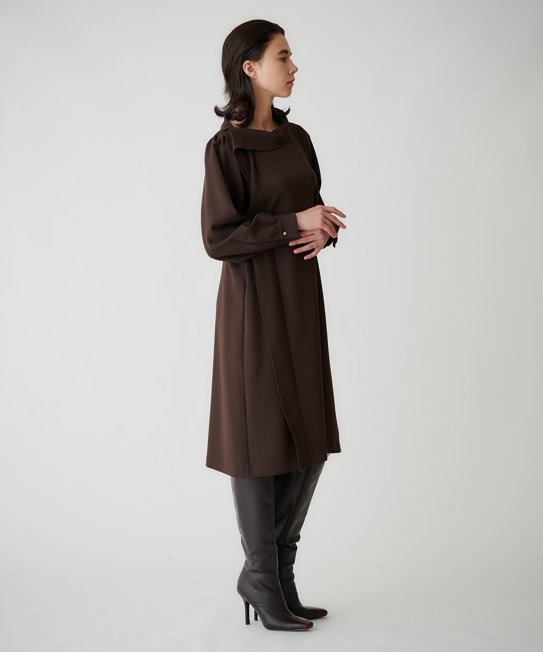 フリルドレープワンピース