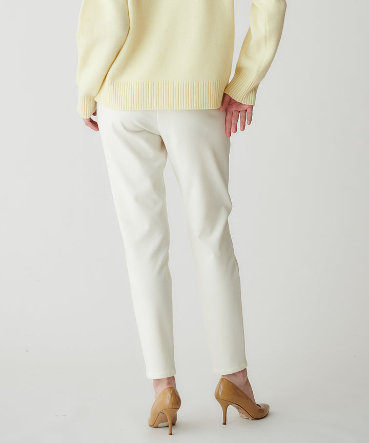 ウォームストレッチノータックパンツ