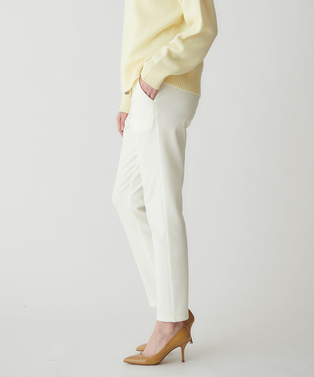 ウォームストレッチノータックパンツ