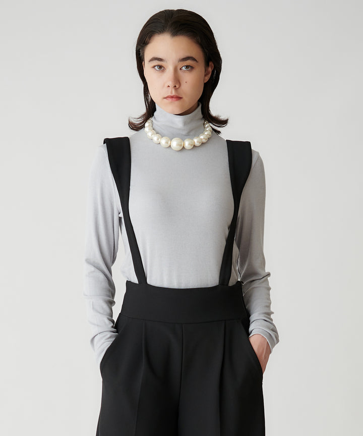 モデル H：172cm / 38 / ライトグレー