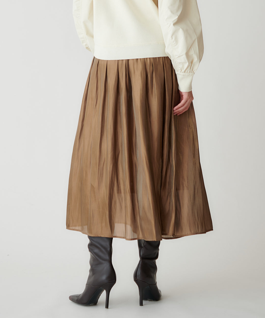 サテンギャザーロングスカート