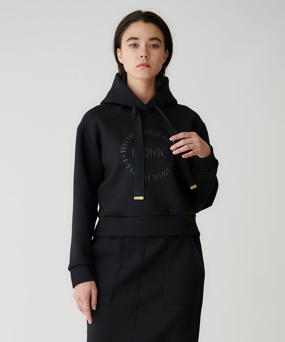 モデル H：172cm / 38 / ブラック