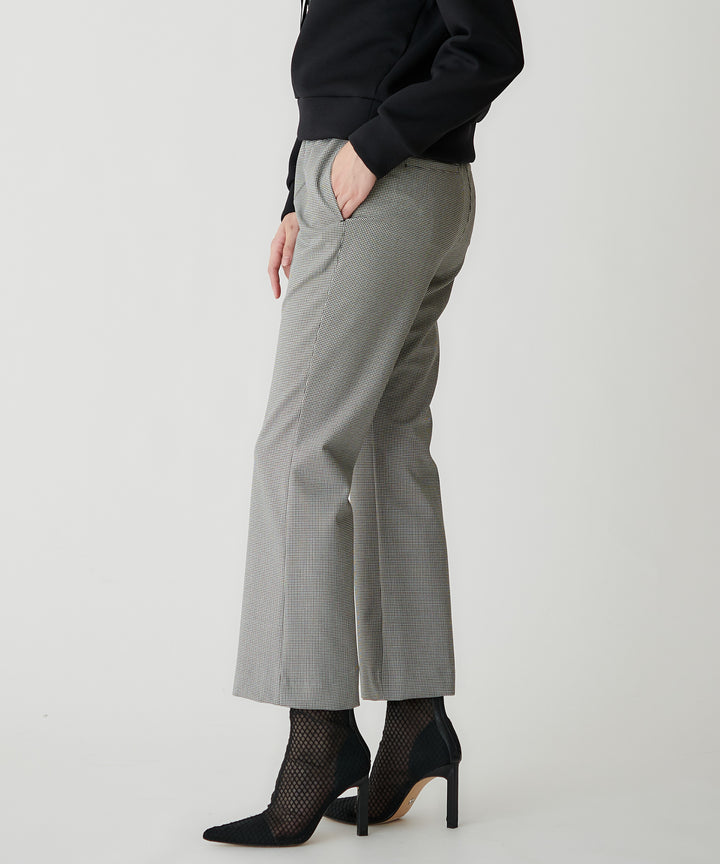 裏起毛クロップド丈フレアパンツ