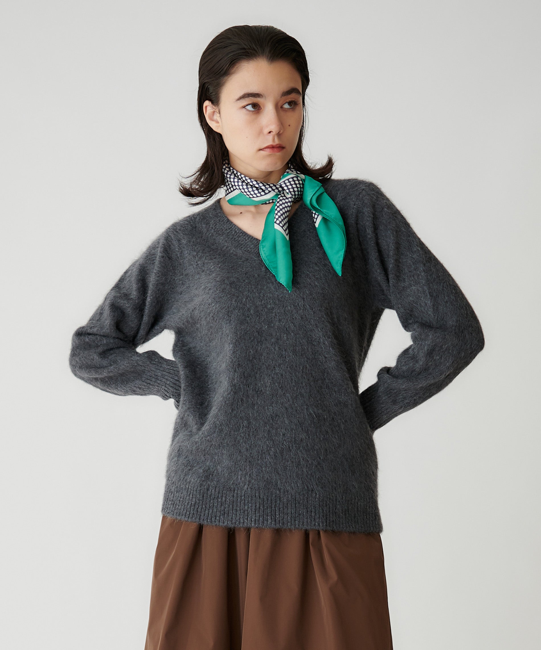 YAK混浅Vネックプルオーバー – FACE SANS FARD