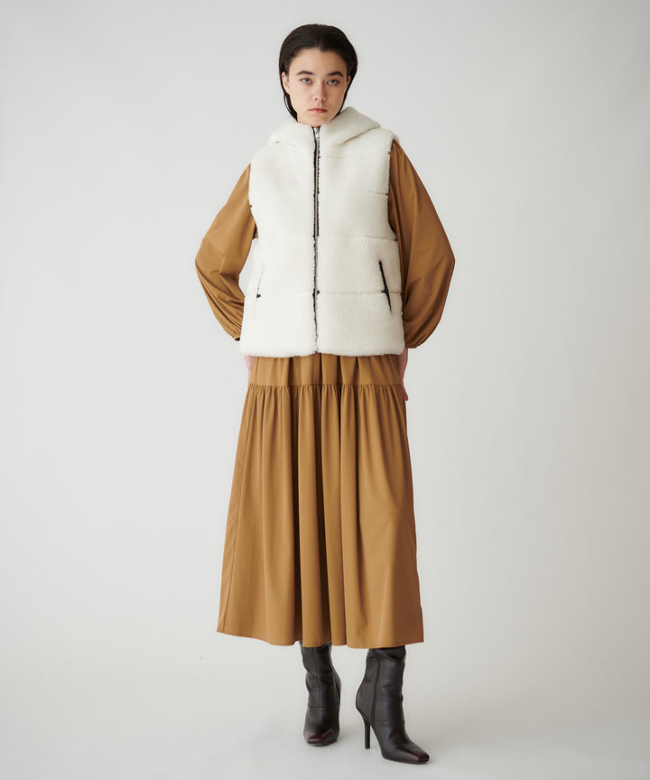 フード付きボアベスト