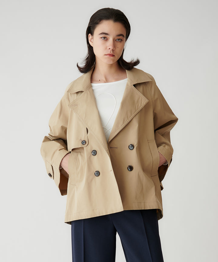 モデル H：172cm / 38 / ベージュ