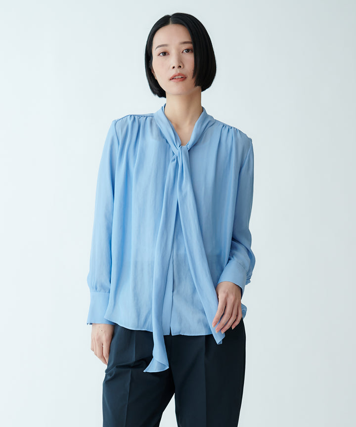 ボウタイブラウス