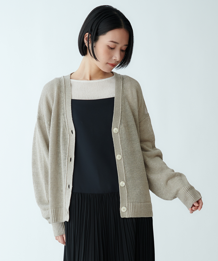 モデル H：165cm / 38 / グレージュ