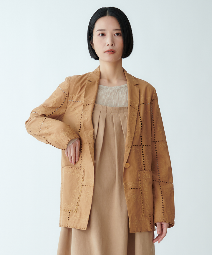 エンブロイダリーレースジャケット