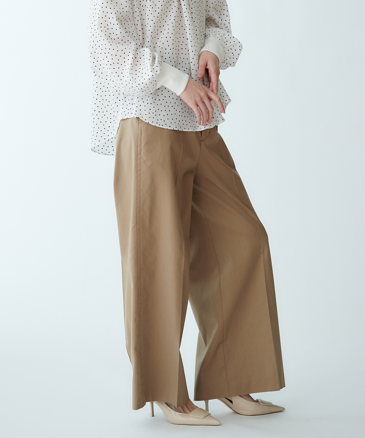 センタープレスワイドパンツ