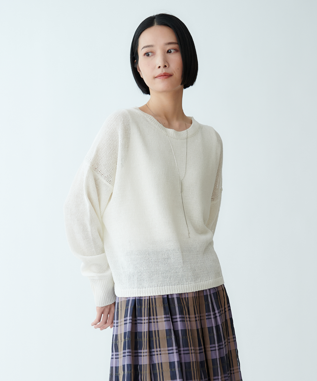 リネンプルオーバーニット