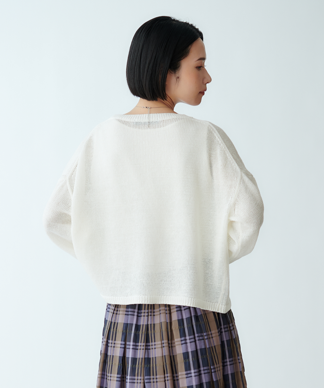 リネンプルオーバーニット