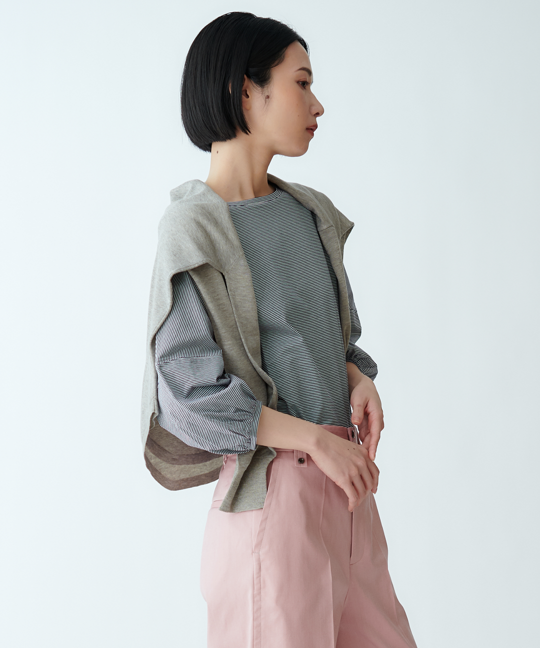 シャツテールニット