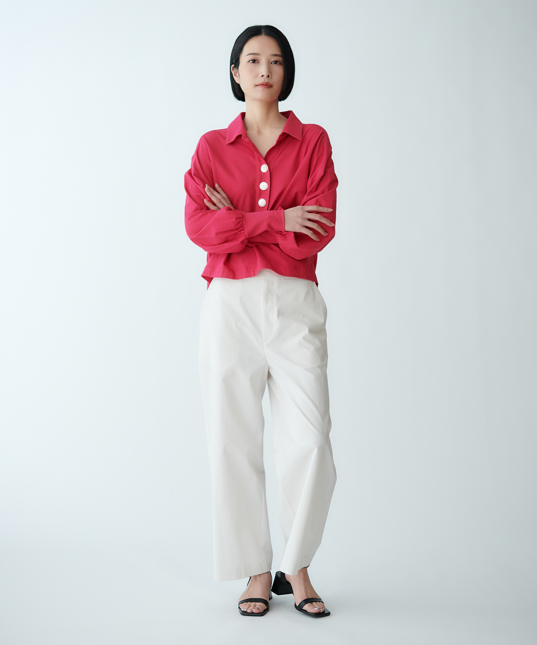 ストレートワイドパンツ