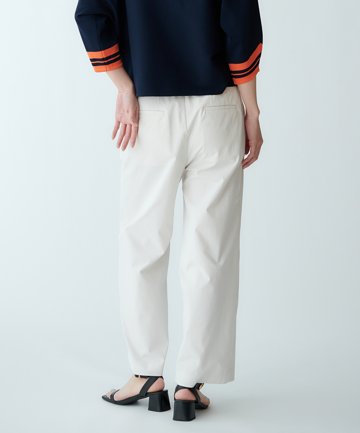 ストレートワイドパンツ