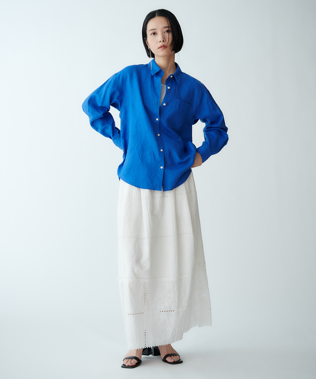 カットワーク刺繍ロングスカート