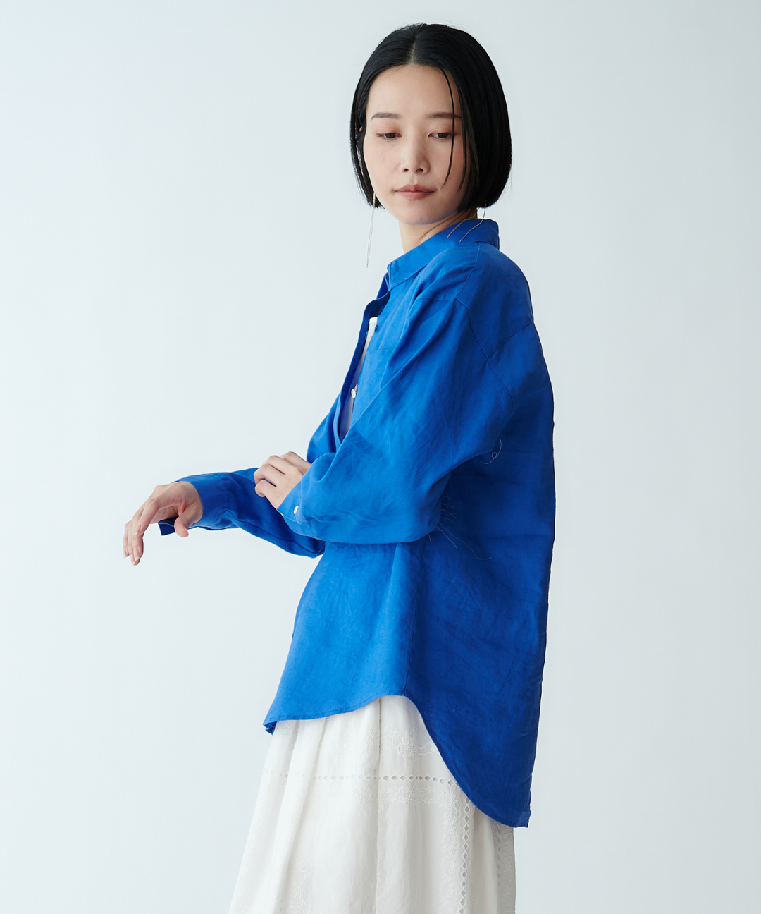 リネンシャツブラウス