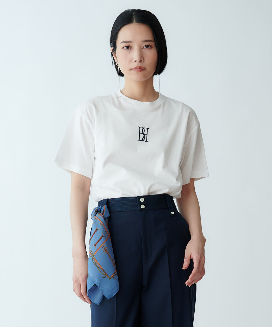 モデル H：165cm / 38 / ホワイト