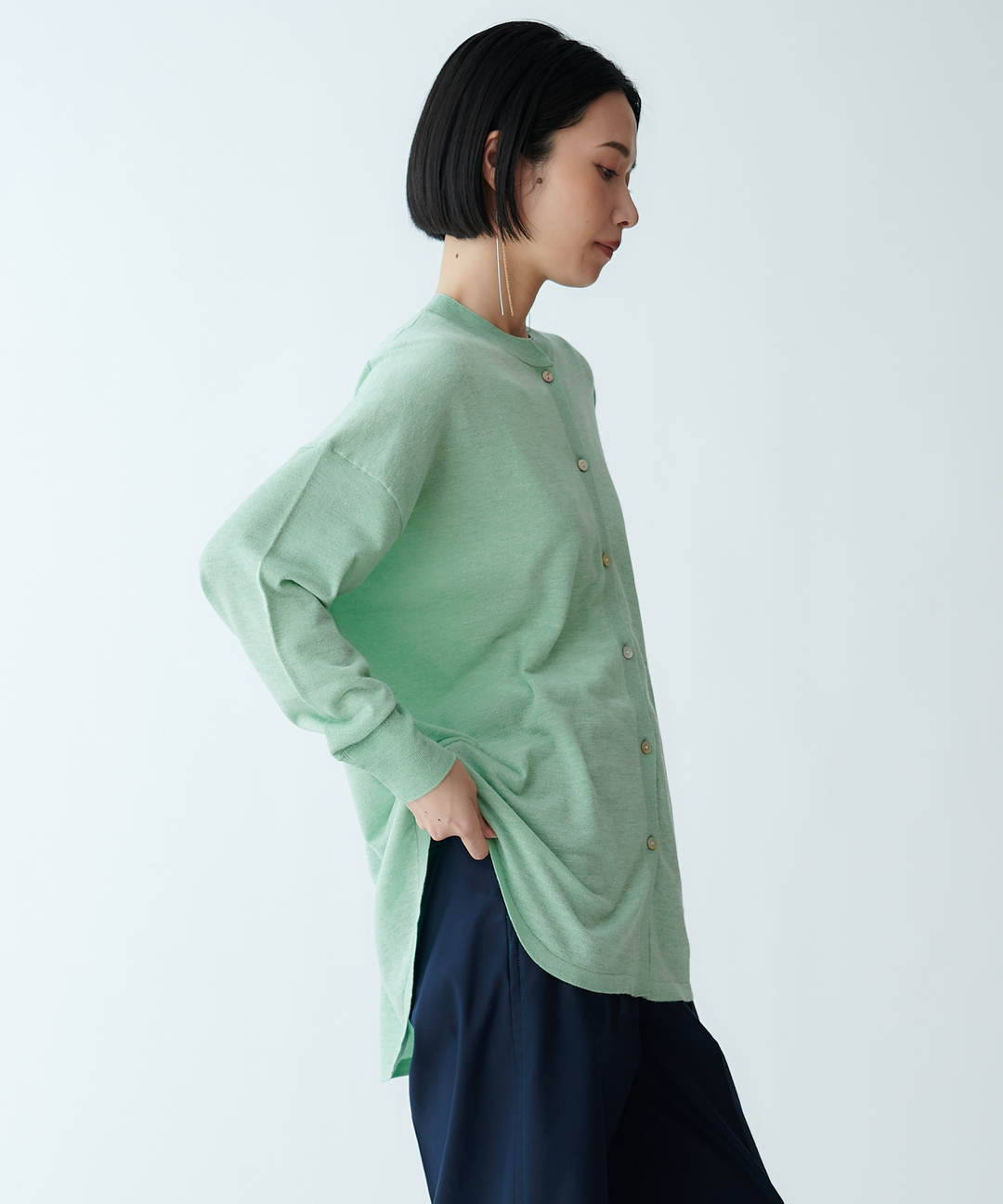 シャツテールニット