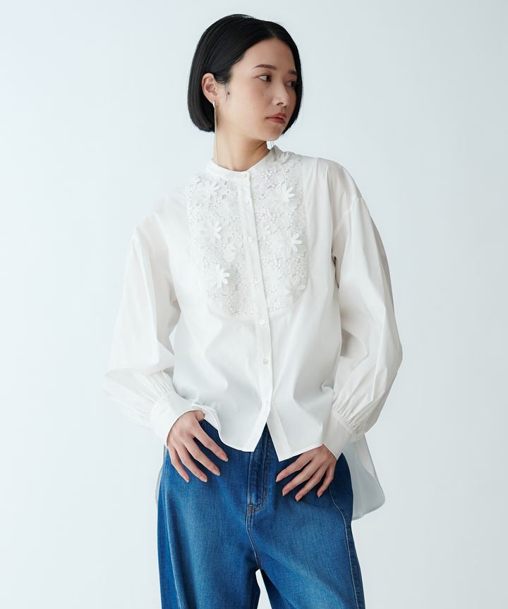 モデル H：165cm / 38 / オフホワイト