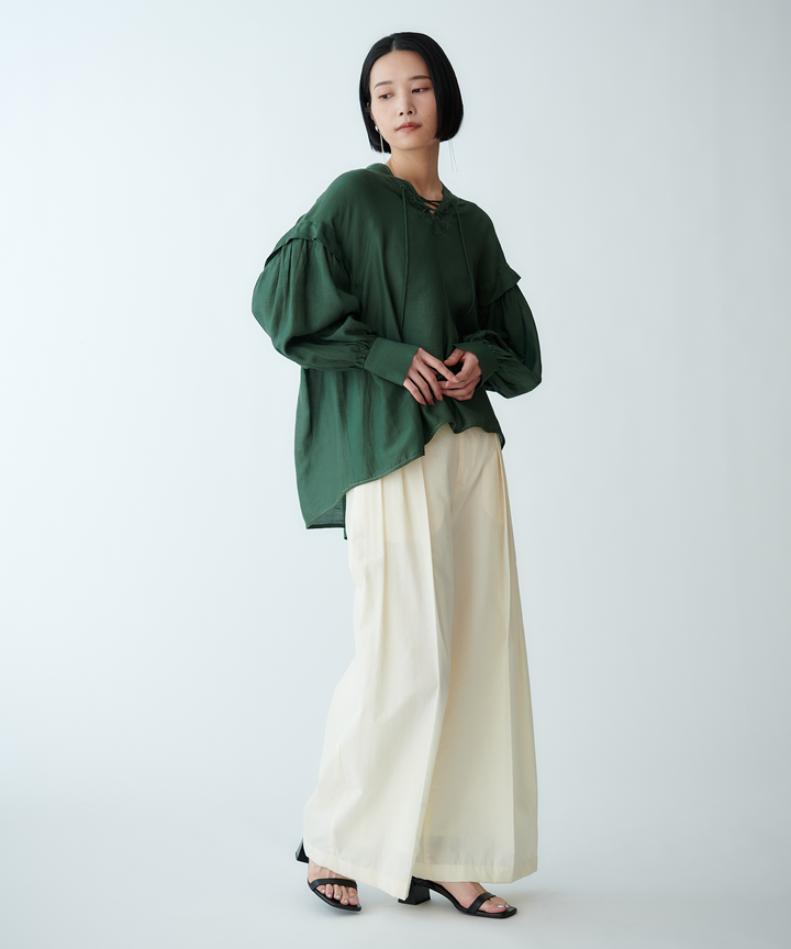 タンブラータックワイドパンツ