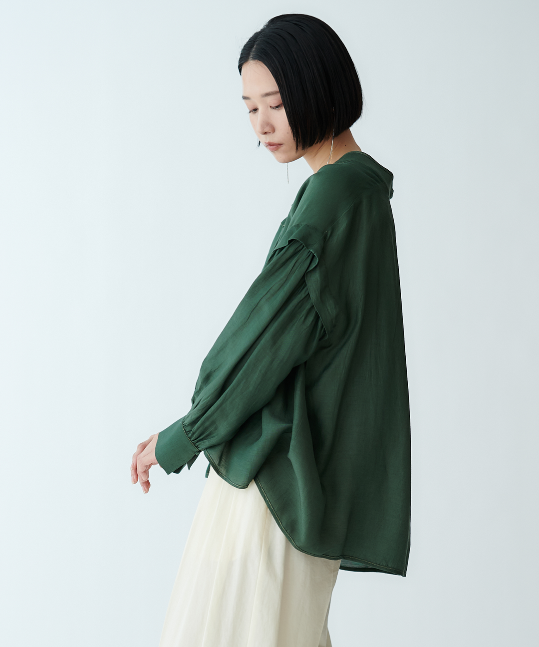 リネンレースアップブラウス